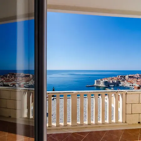 Bonavista - Premium Two Bedroom With Balcony And Sea View A2 *