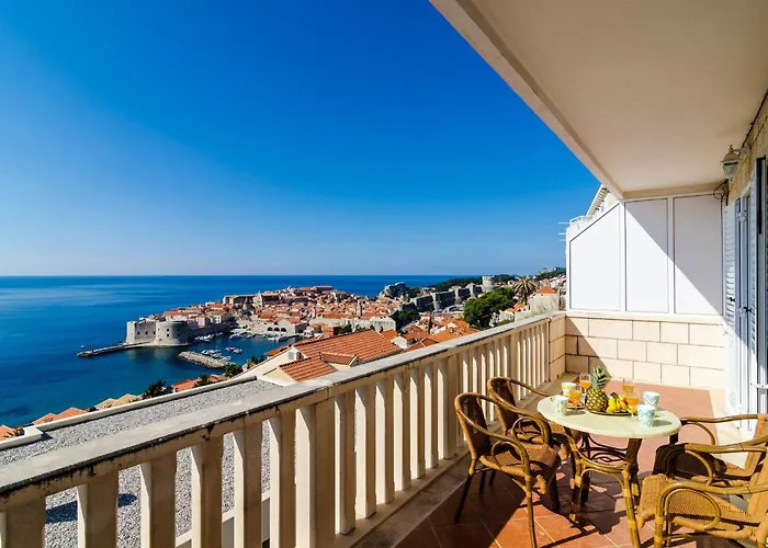 公寓 Bonavista - Premium Two Bedroom With Balcony And Sea View A2 *